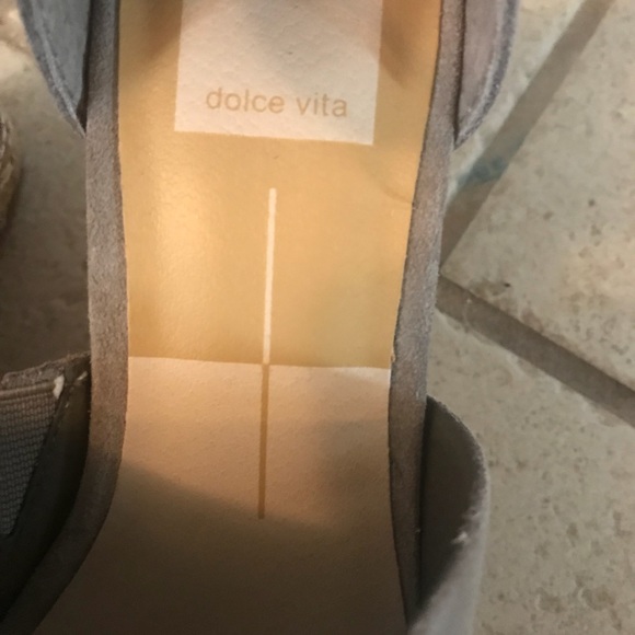 Dolce Vita Wedges - Picture 3 of 6